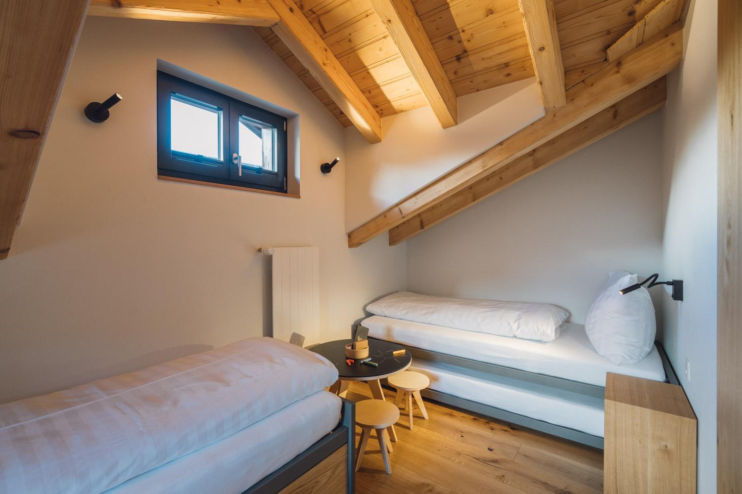 Hotel Walliserkanne Grachen Bagian luar foto