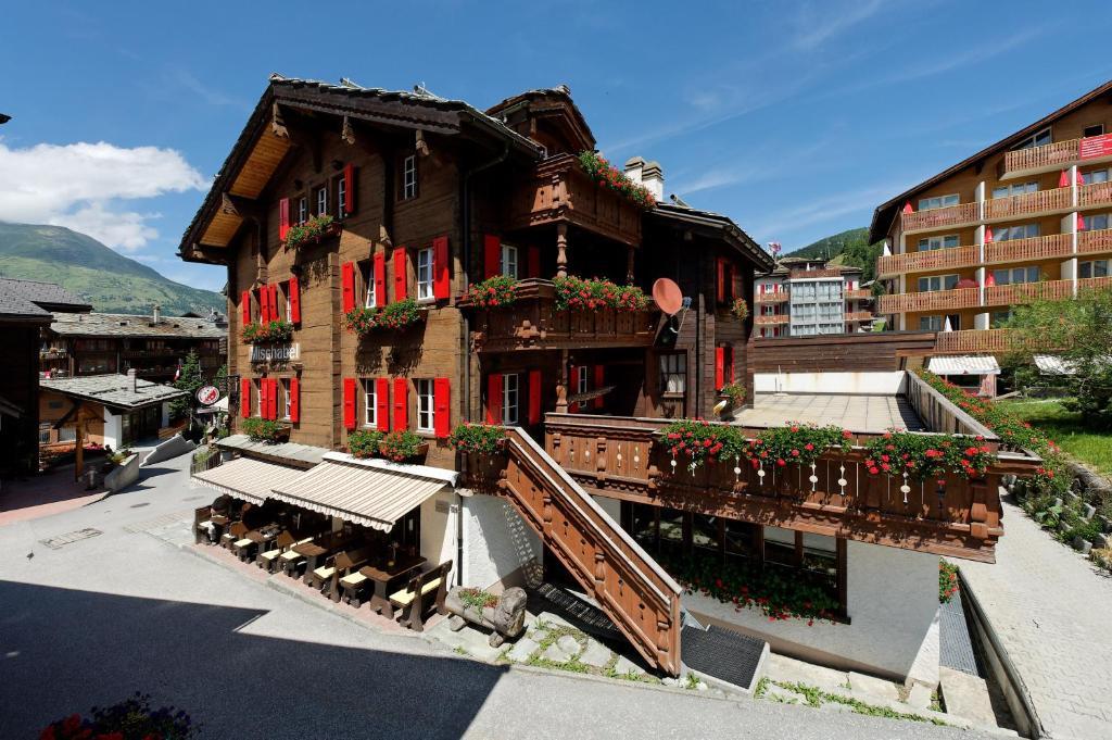 Hotel Walliserkanne Grachen Ruang foto